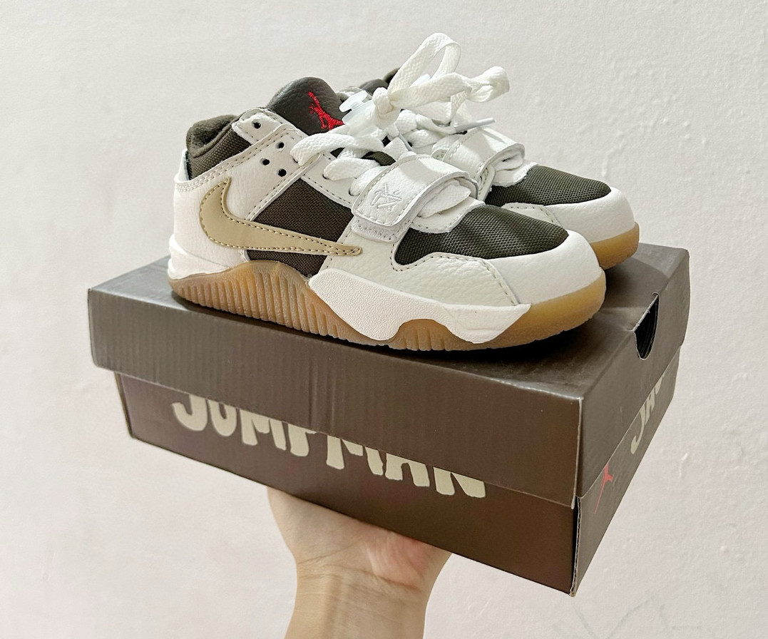 Youth Running Weapon Travis Scott x Jordan Jumpman Jack TR Cream/Brown Shoes 020